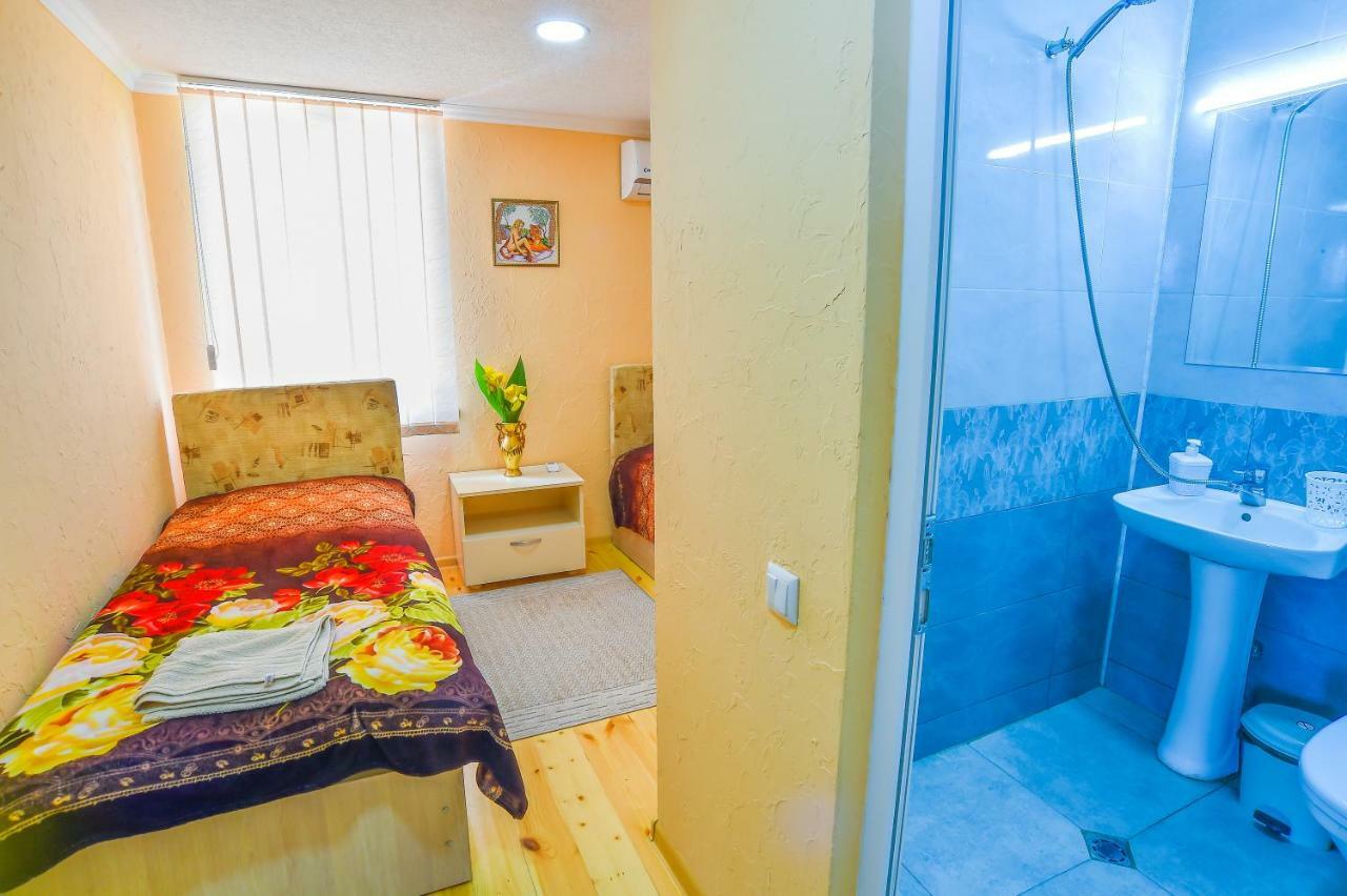 Hotel 9Th Sky Koutaïssi Extérieur photo
