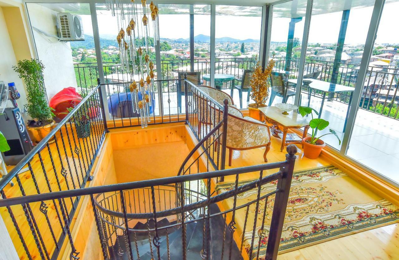 Hotel 9Th Sky Koutaïssi Extérieur photo